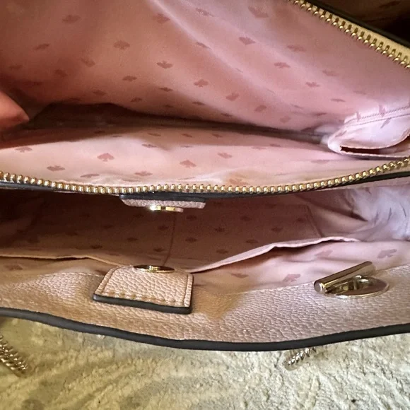 Kate spade pink shorter bag with chains - Picture 4 of 5